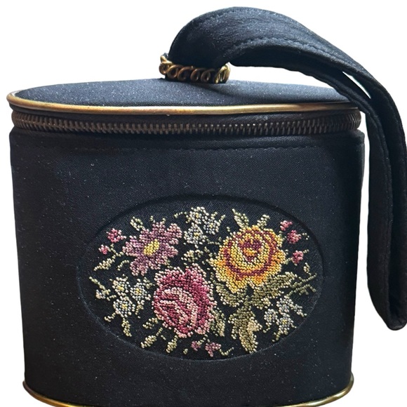 1940s RARE Small Vintage Tapestry petite point Hard bodied Bag Purse wristlet - Picture 2 of 6